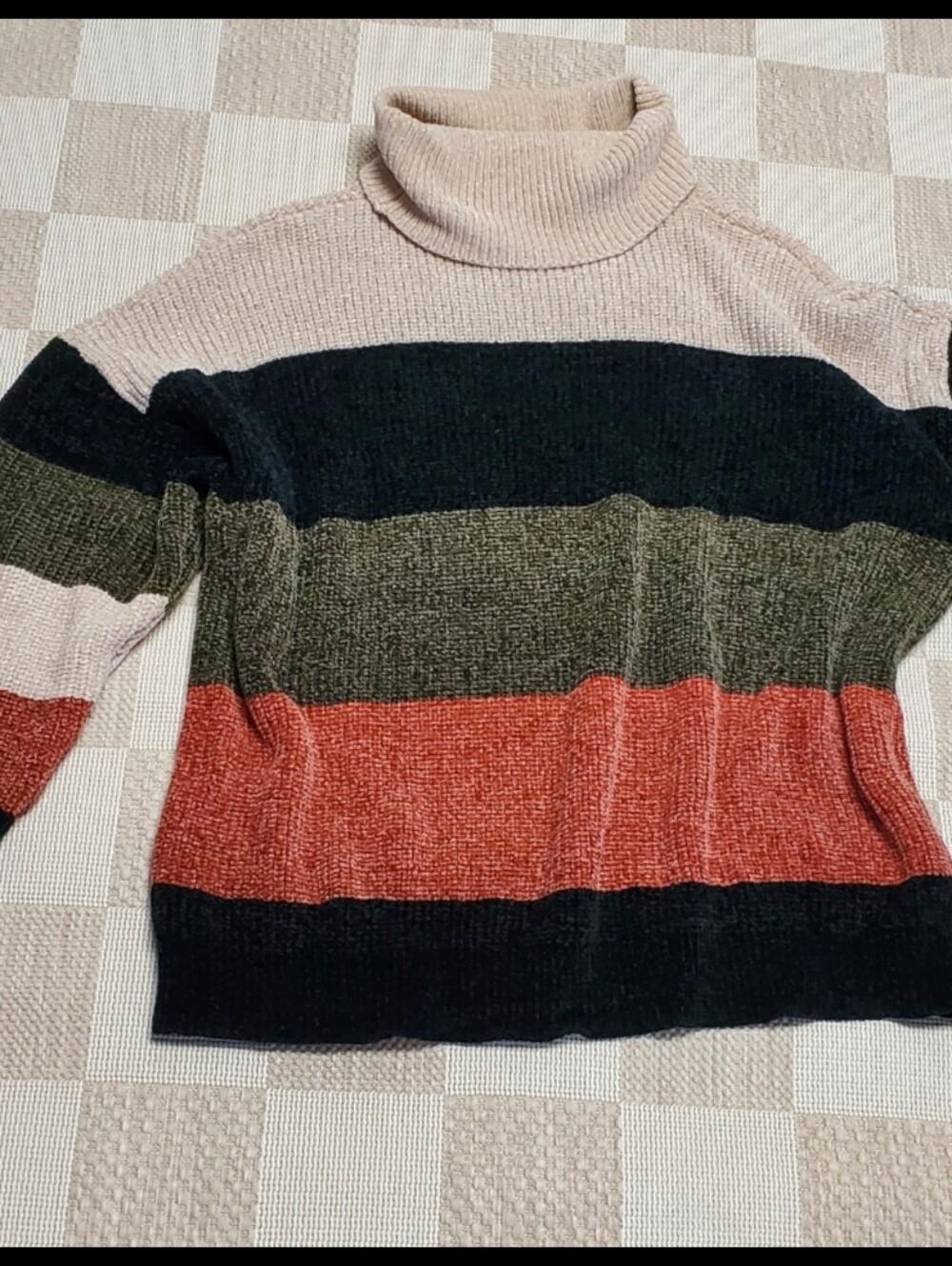 Cider Colorblock Turtleneck Sweater in Cream, Black, Olive & Rust